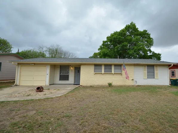 823 Highgate, Universal City, TX 78148