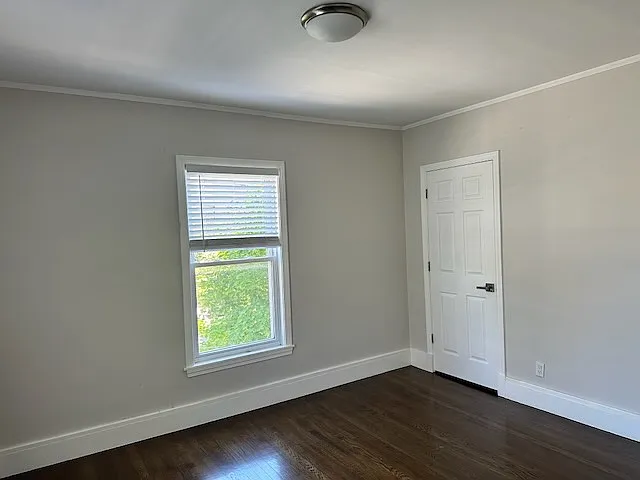 2F bedroom/office