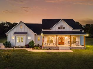 2220 Hunter Bills Rd, Lewisburg, TN 37091