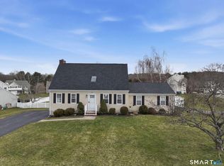 122 Baldwin Drive, Middletown, CT 06457