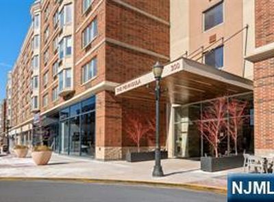 3510 City Pl, Edgewater, NJ, 07020