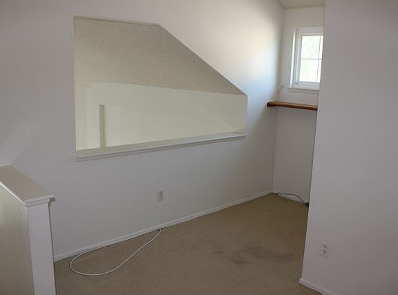 5th image of 2609 S Quarry Ln Unit D