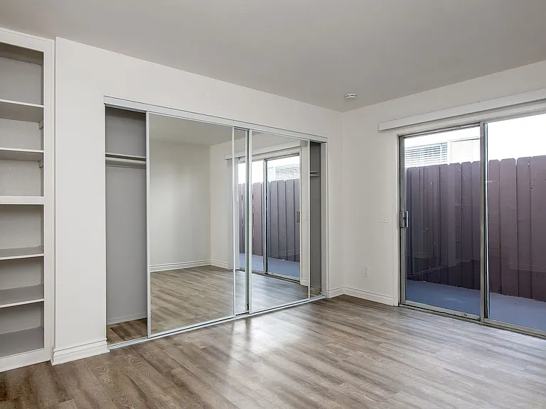 620 West Wilson — Photo 14