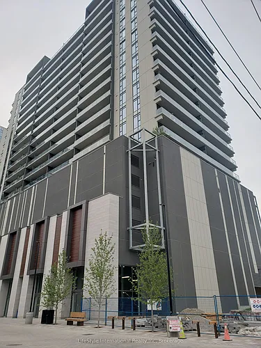 50 Grand Ave S #1104 Photo 1