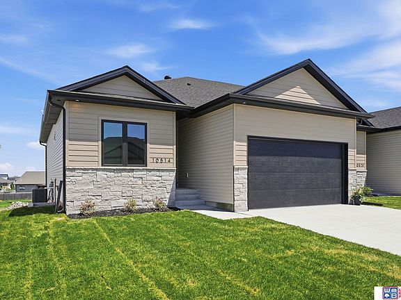 2nd image of 10514 Majestic Ln