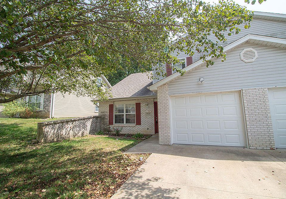 1st image of 5569 Pinehurst Ln