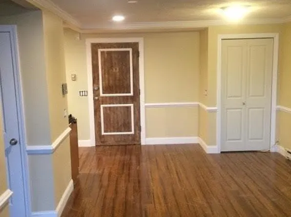 1 Kilby St APT 34, Woburn, MA 01801