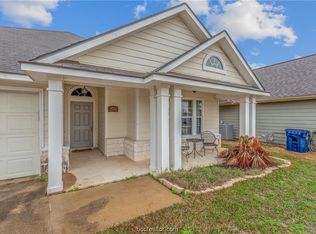 1027 Fallbrook Loop, College Station, TX 77845