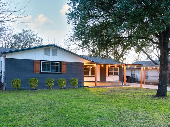 410 Blaze, San Antonio, TX 78218