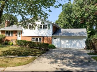 6415 Rockhurst Rd, Bethesda, MD 20817