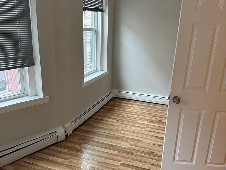 21 Sheafe St #8 — Photo 26