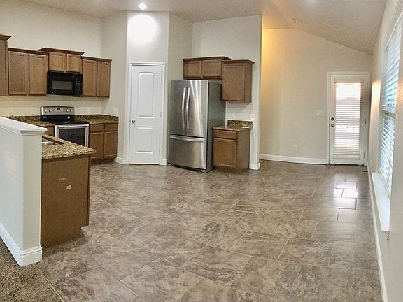 5th image of 9917 McCraw Dr