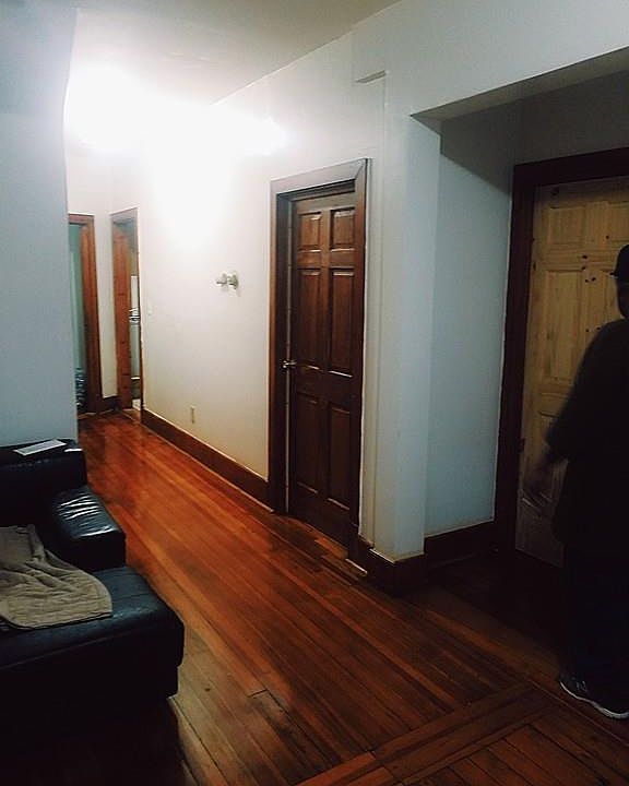 2nd image of 10 Westcott St APT 1