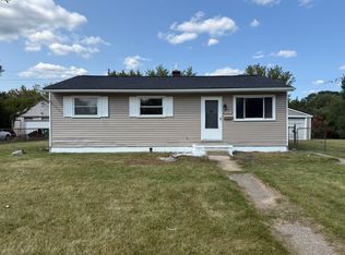 2737 Woodruff Ln, Ypsilanti, MI 48198