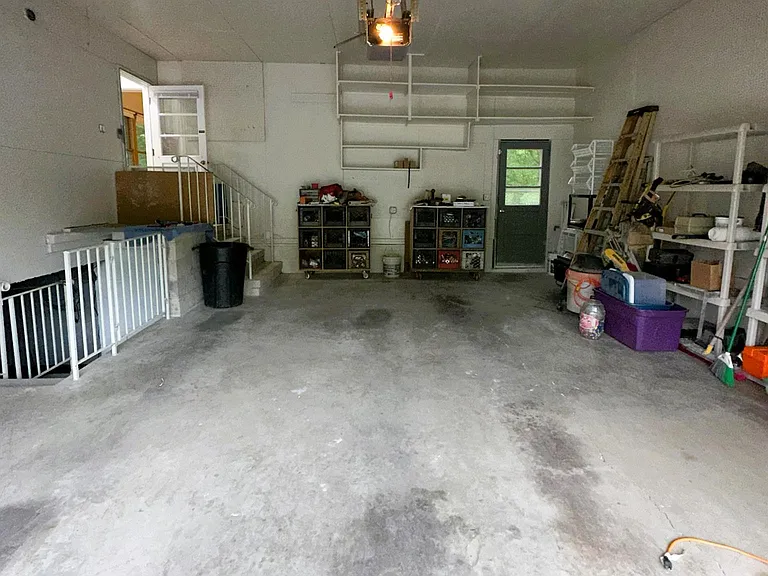 garage