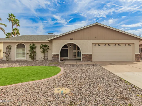 943 W KNOWLES Circle, Mesa, AZ 85210