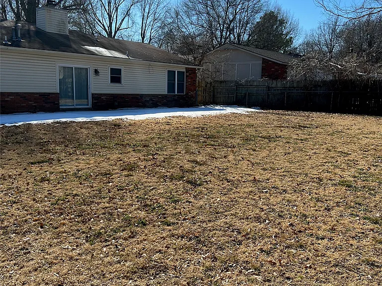 414 E Waco Pl — Photo 21