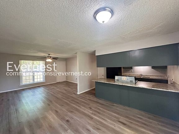 4th image of 3565 Corsica Dr