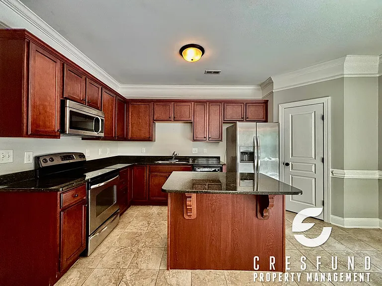 431 Georgetown Cir — Photo 14