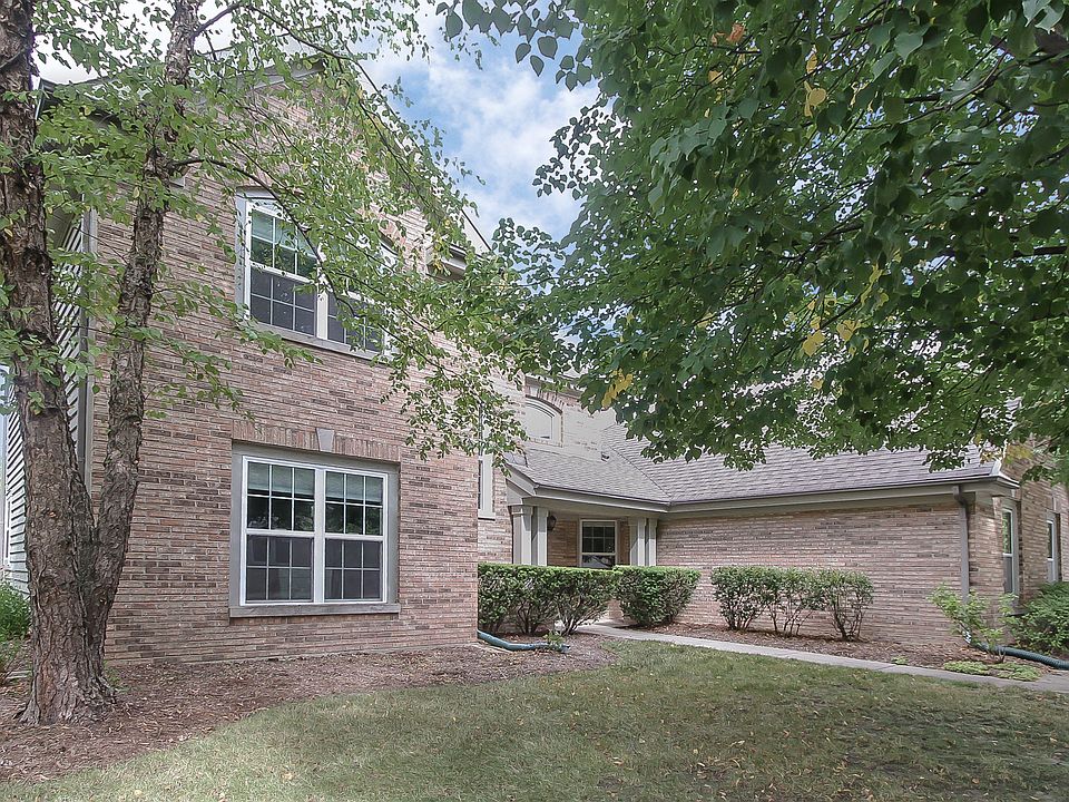 1st image of 326 Torrington Dr