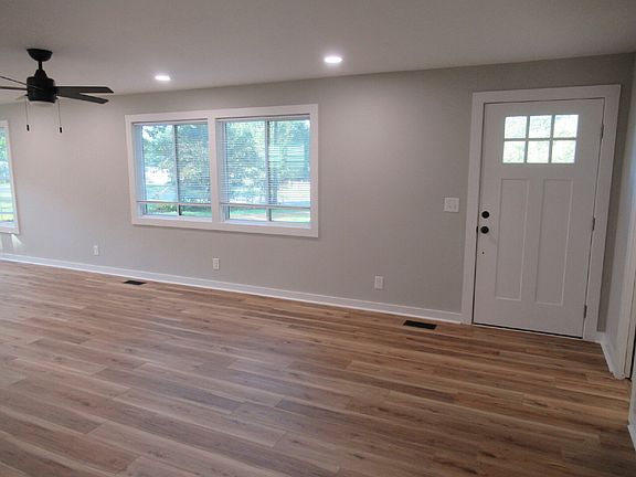 5th image of 2378 Reepsville Rd