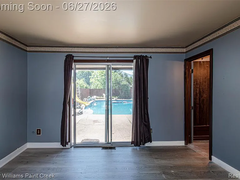20510 Luna St — Photo 25