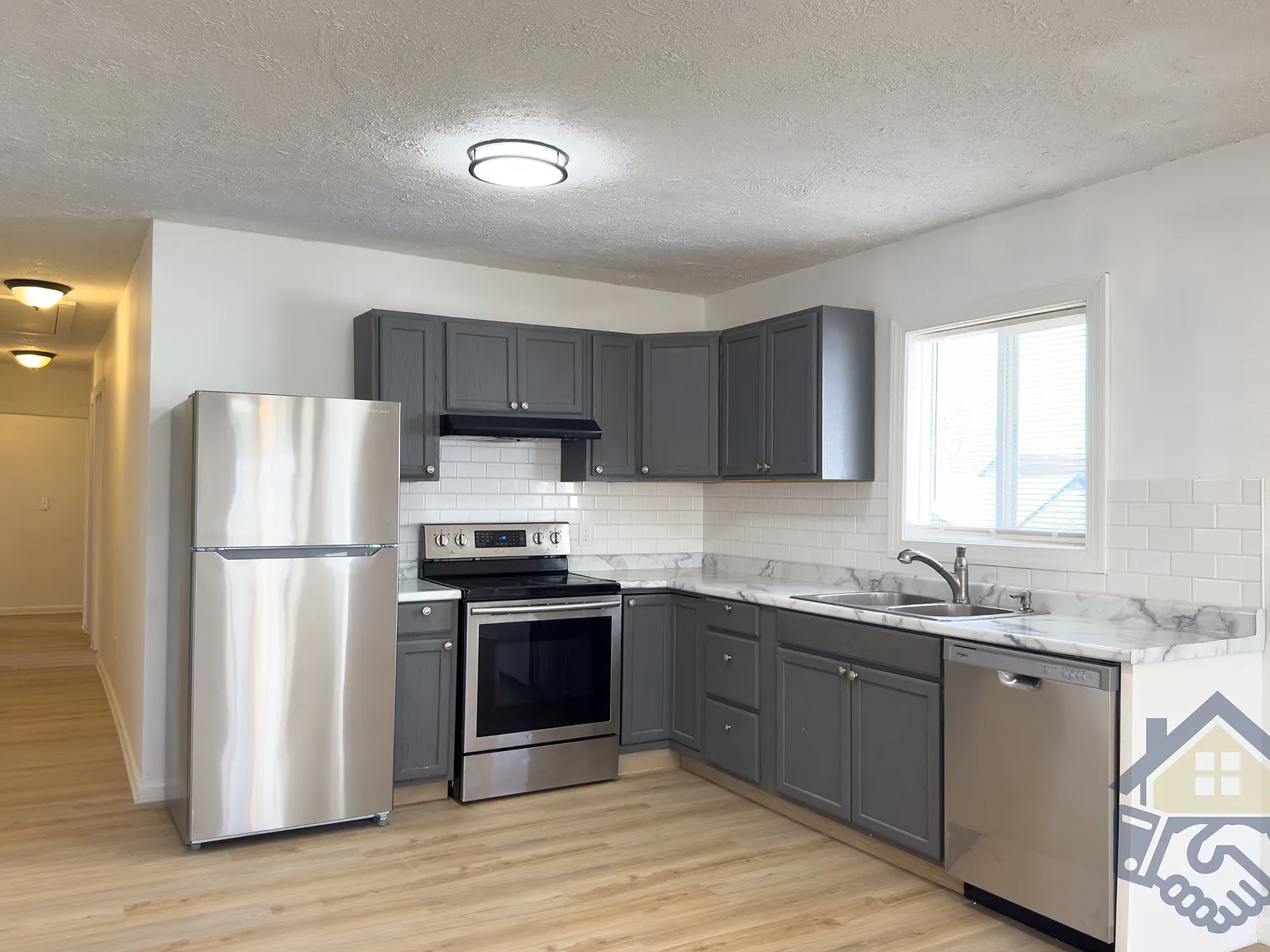 1201 Finley Ave - 1201 Finley Avenue — Photo 3