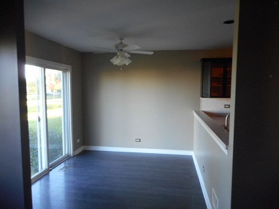3rd image of 1524 Meadowsedge Ln #1524