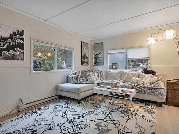 2nd image of 3560 Hallberg Rd #35