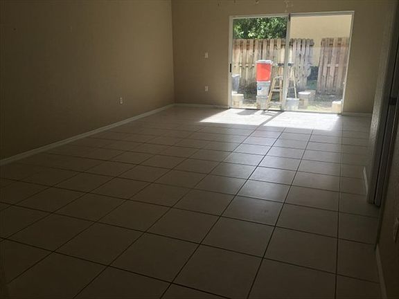 5th image of 8330 NW 107th Pl Unit 5