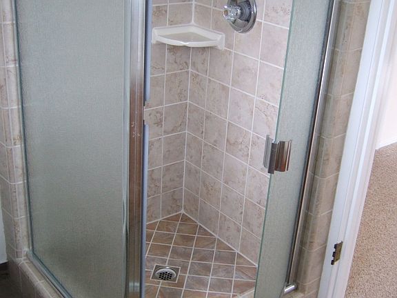 New tile shower