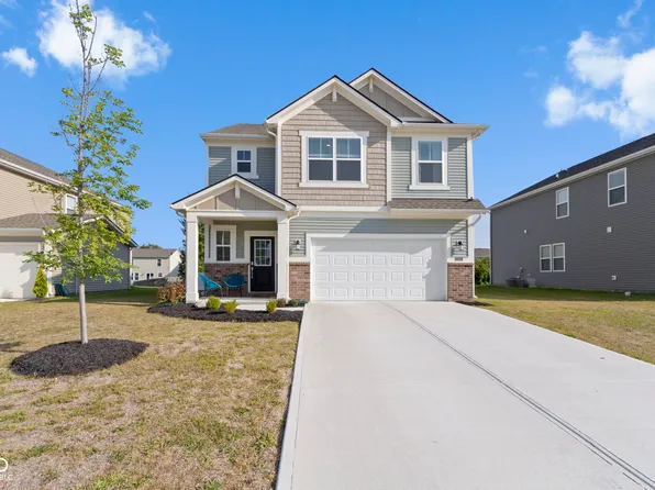 9232 Larson Dr, Pendleton, IN 46064
