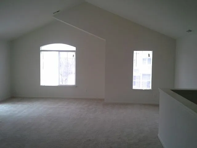 23004 Fairlane Blvd — Photo 8