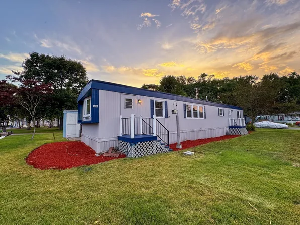 1340 County Street 49, Attleboro, MA 02703
