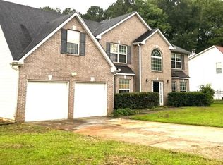 5013 Owen Mill Ln, Stone Mountain, GA 30083