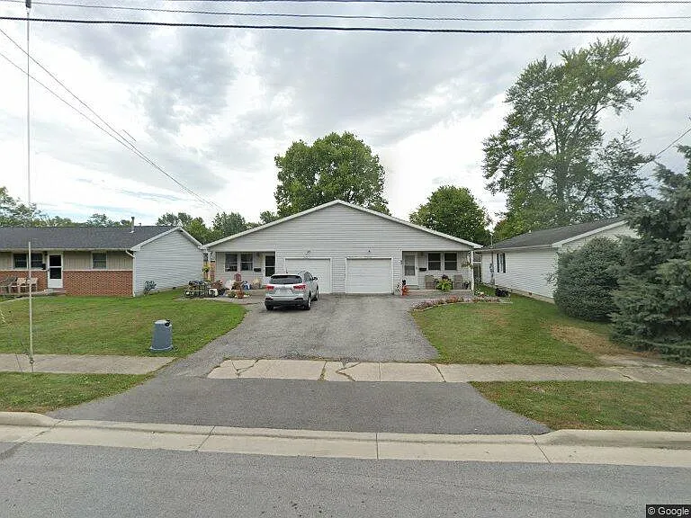 805 Harmon St #805