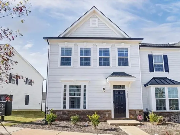 5013 Patton Dr, Gastonia, NC 28056