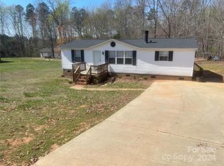 1013 Wesbrooke Ct, Bessemer City, NC 28016