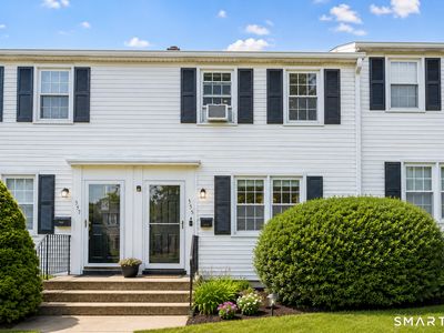 355 Sylvan Knoll, Stamford, CT, 06902