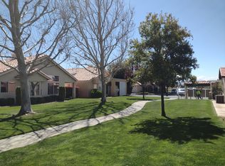 11561 Park Ln, Apple Valley, CA 92308