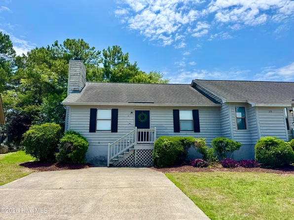 233 Wyndham Cir #A, Greenville, NC 27858