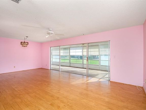 4th image of 1492 Dundee Dr