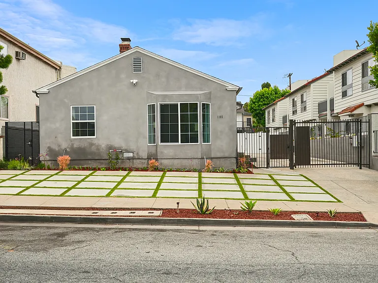 1165 Stanford St #A — Photo 6