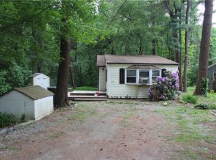 165 Ayoho Rd, Coventry, RI 02816