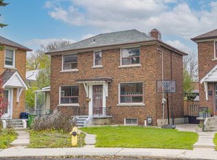 30 Carus Ave, Toronto, ON M6G 2A4