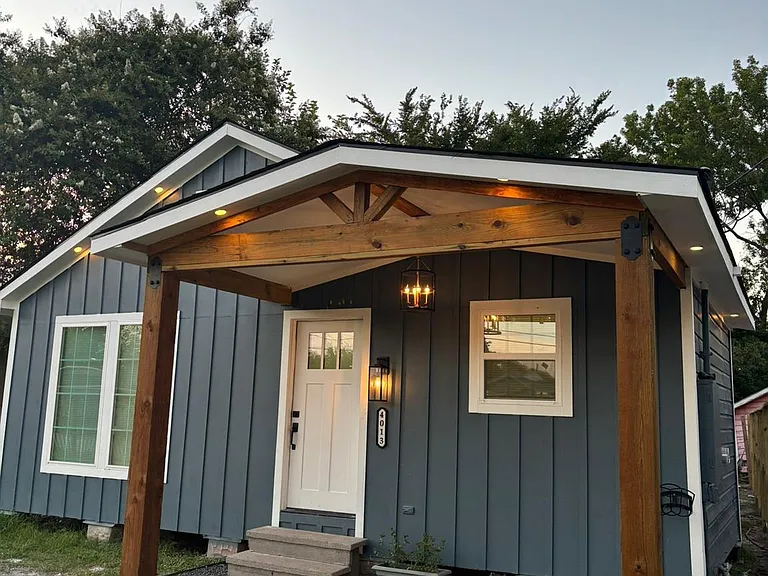 4013 Vaughn St — Photo 8