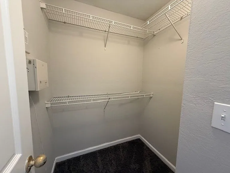 7043 Brookview Crk — Photo 22