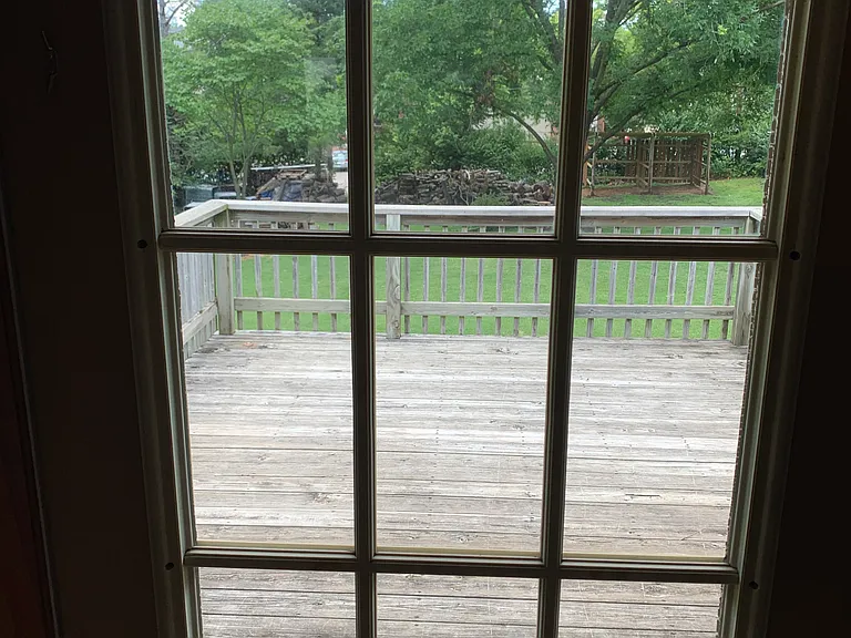 2212 Cedar Acres Dr — Photo 19