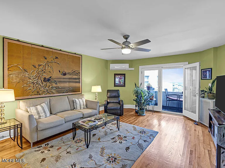 400 Deal Lake Dr #8F — Photo 9