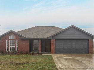 9 County Road 2127, Gainesville, TX 76240